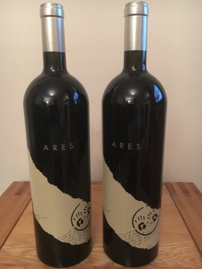 Two Hands Ares Shiraz Magnum (CT 94.3 pts/WS £102)