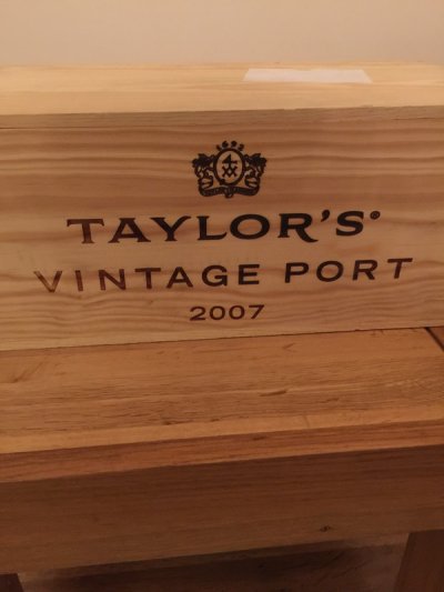 Taylor's Vintage Port 2007 OWC (NM 97 pts/JR 18+ pts/JS 96 pts)