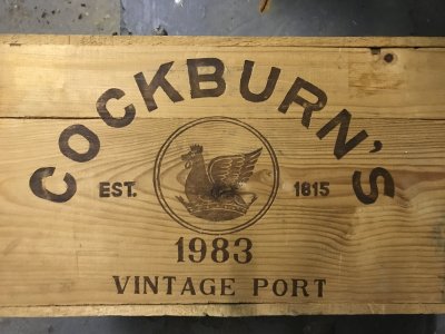 Cockburn's Vintage Port 1983 (OWC)