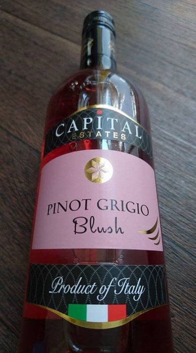 Capital Estates Provincia di Pavia Pinot Grigio Blush, Veneto