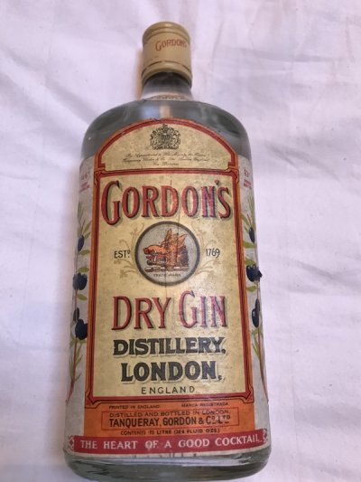 1960's Gordons Gin - 83 proof 26 1/4 fl ozs 