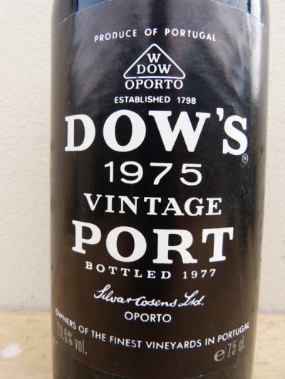 1975 DOW'S Vintage Port