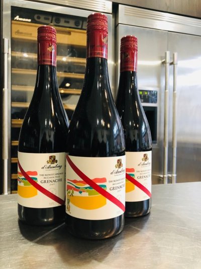 D'ARENBURG GRENACHE 2009 BLEWITT SPRINGS CT 94 PTS W/S £38