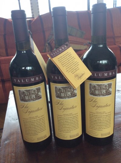 Yalumba - The Signature 2005 - Australian Cab Sauv & Shiraz RP92