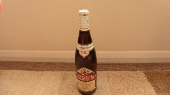 1983 Romerhof Gau-Odernheimer Petersberg Scheurebe Eiswein 75cl.