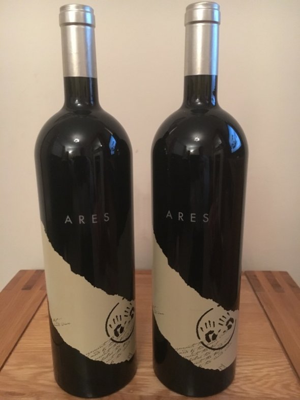 Two Hands Ares Shiraz Magnum (CT 94.3 pts/WS &pound;102)