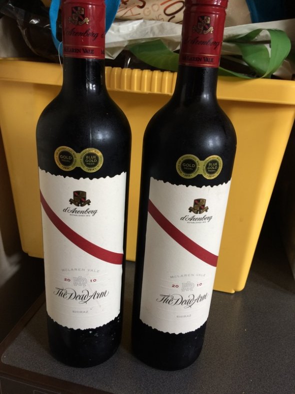 2010 d'Arenberg The Dead Arm Shiraz, McLaren Vale, Australia