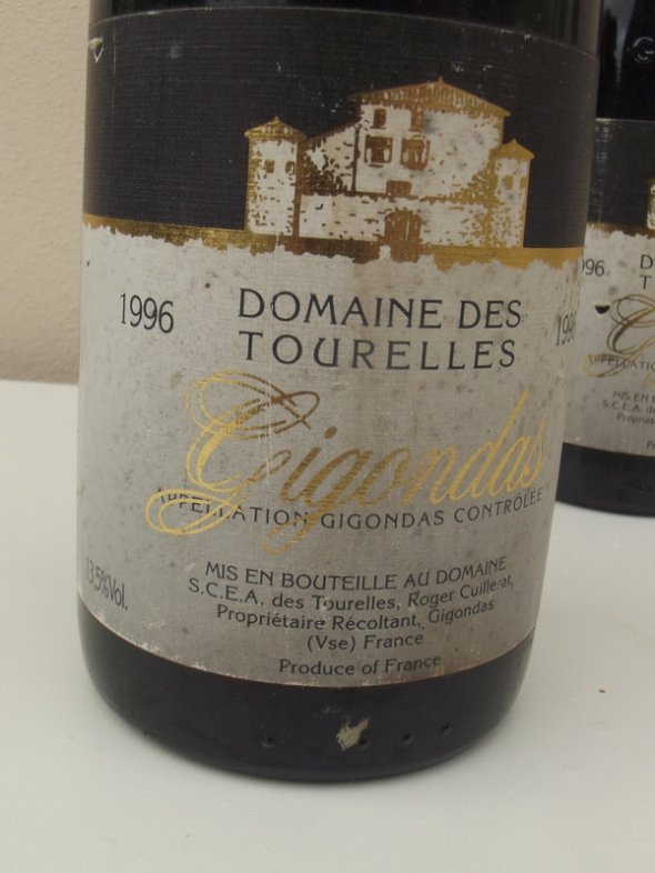1996 Domaine des Tourelles - Gigondas