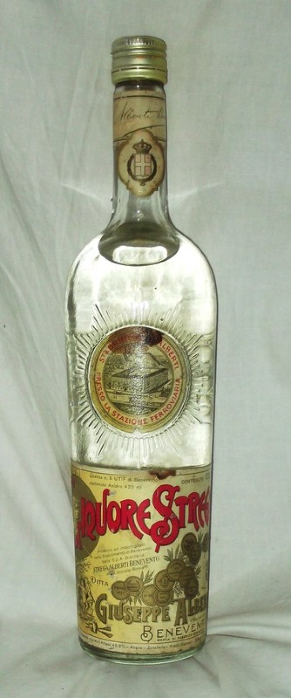 'Liquore Strega', 'Giuseppe Alberti', Benevento. 1L.