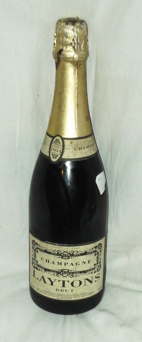 'Laytons Champagne'.  'F.Bonnet', Reims.