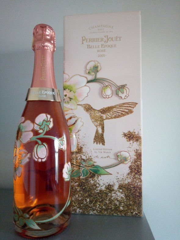 PERRIER-JOUËT  Belle Epoque Rosé Vik Muniz Limited Edition 2005