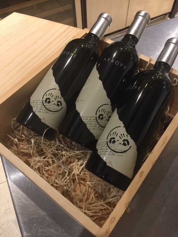 TWO HANDS AEROPE GRENACHE 2004 X 3JH 92 PTS