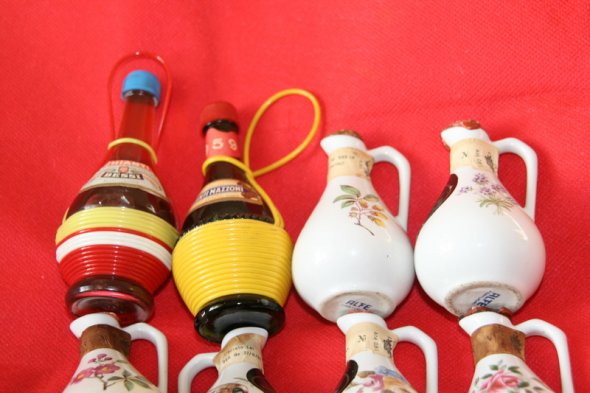 Collection of 12 Minatures Job Lot 