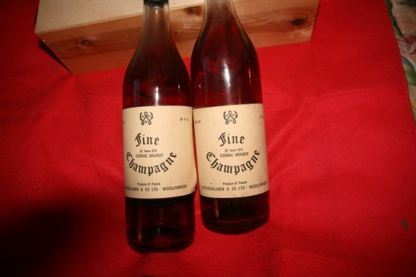 FINE 35 YEARS OLD FINE CHAMPAGNE  COGNAC BRANDY 