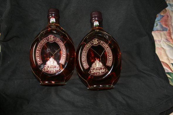 2 Bt of 15 Years  old Dimple De Luxe Scotch Whisky 1 Litre Each