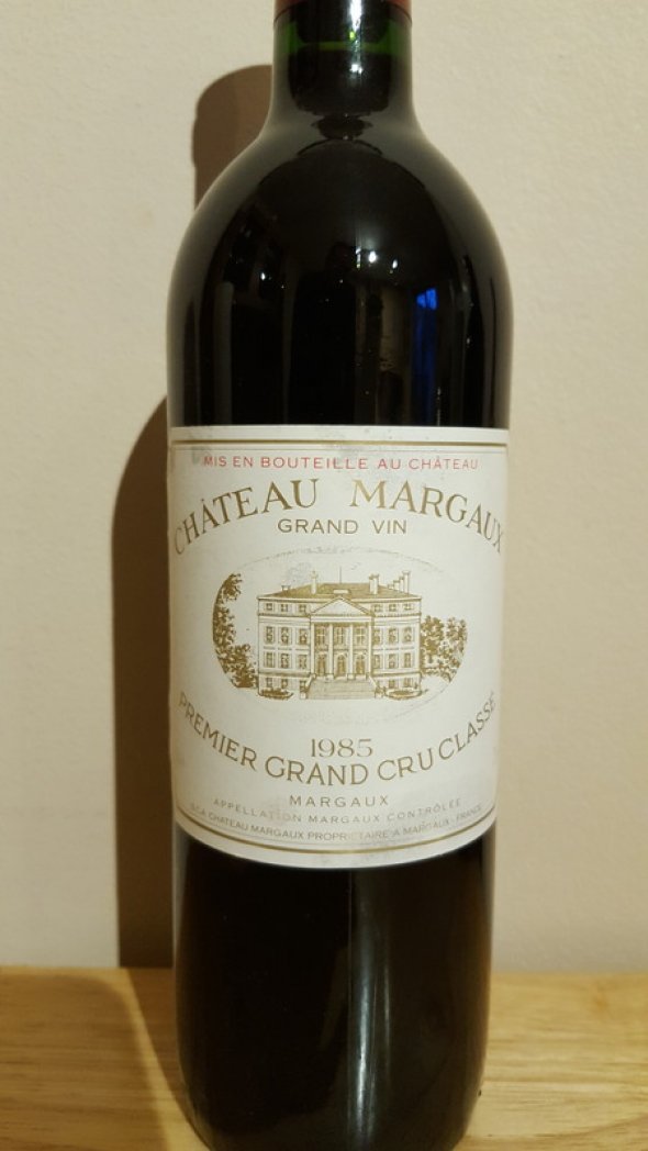 Chateau Margaux Grand Vin 1985. Premier Grand Cru Classe'