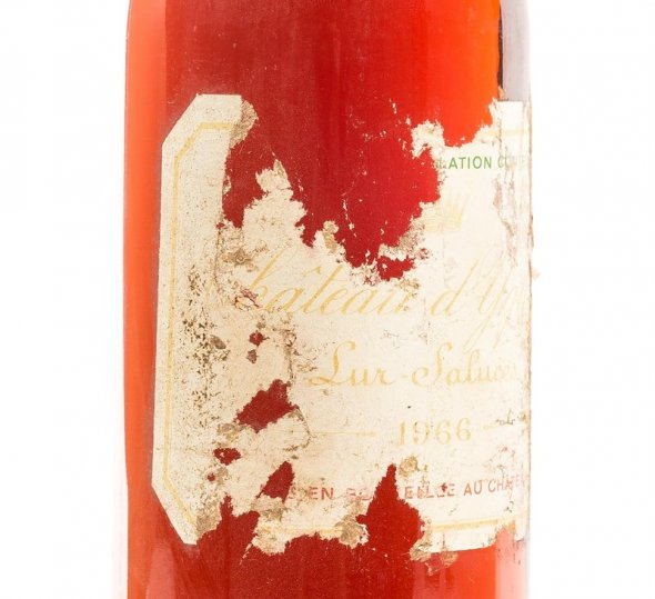Lot 19. Chateau d'Yquem 1966 (1 bottle)