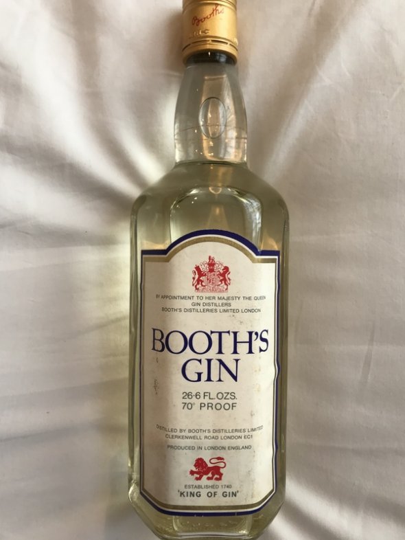 1950s Booth's Gin 26.6fl oz 70 proof - rare old full bottle 