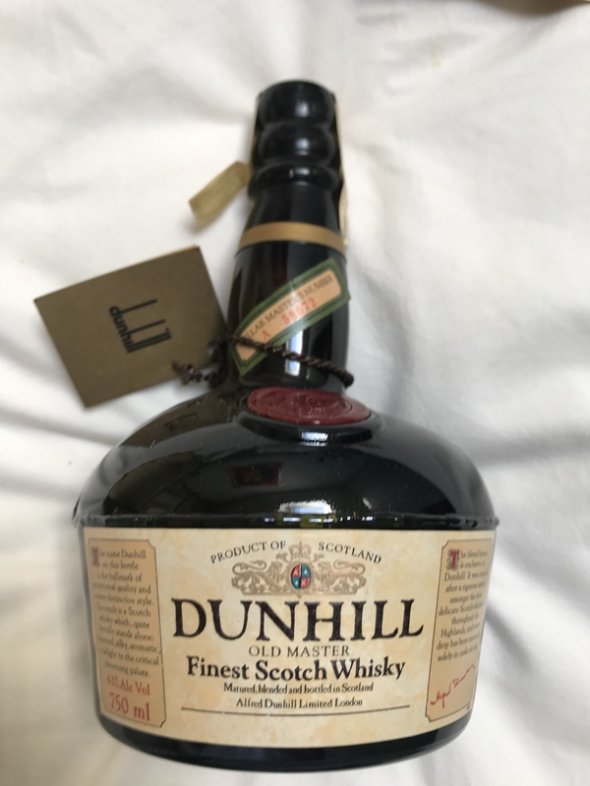 1970's Boxed Dunhill old masters Whisky - 43% - perfect bottle 