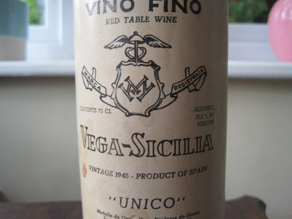 Vega Sicilia Unico 1948 (CT 98)