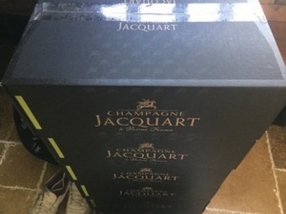 Jacquart Brut Mosaic MAGNUMS