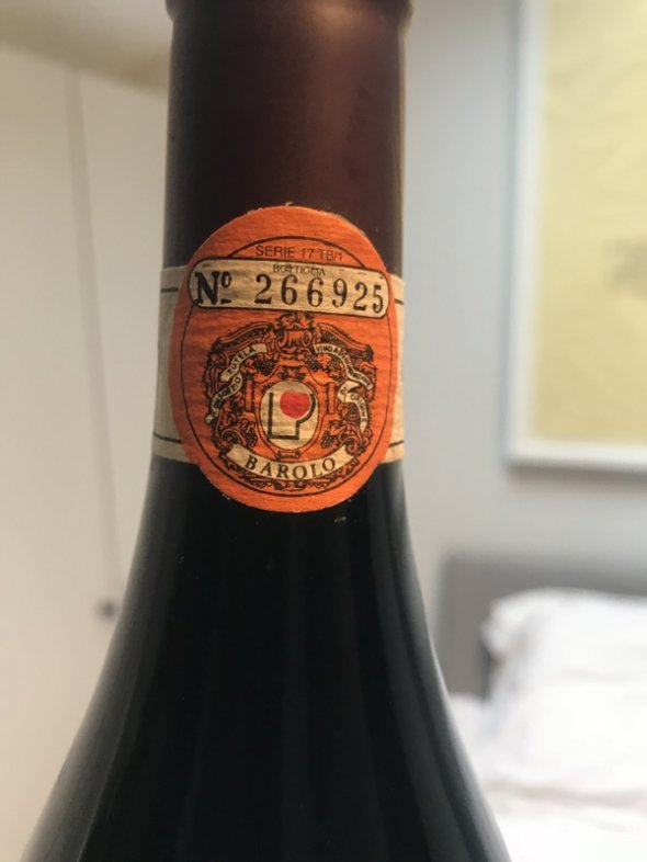 1990 Barolo - Terre del Barolo - perfect bottle