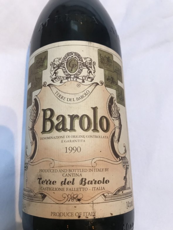 1990 Barolo - Terre del Barolo - perfect bottle