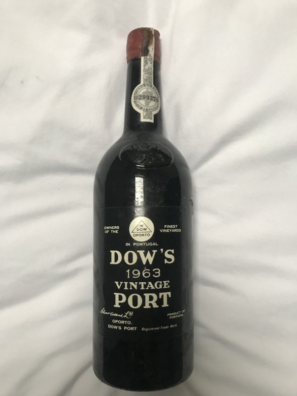 1963 Dows Vintage port = perfect bottle 