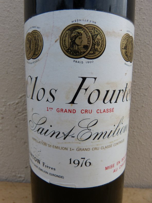 1976 CLOS FOURTET / St Emilion 1er Grand Cru Class&eacute; 'B'