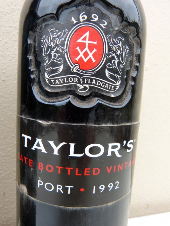 1992 TAYLOR'S Late Bottled Vintage Port