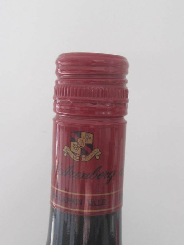 D'Arenberg The Swinging Malaysian single vineyard Shiraz 2010
