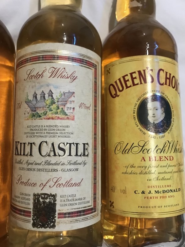 3 old bottles of Scotch whisky - xmas 
