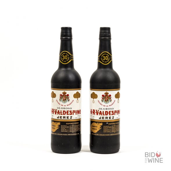 Valdespino Solera de Su Majestad Oloroso VORS Sherry [2 bottles] [Spain Lot 6]