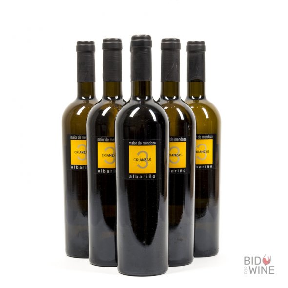 Maior de Mendoza 3 Crianzas Albarino 2010 [12 bottles in original cartons] [Spain Lot 9A-C]