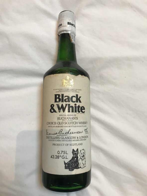 1960's Black and white Scotch whisky - 43.28 Gay Lussac - rare