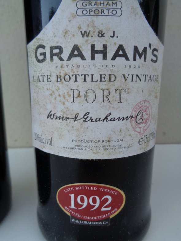 GRAHAM'S 1992 & COCKBURN'S 2004 L.B.V. PORT
