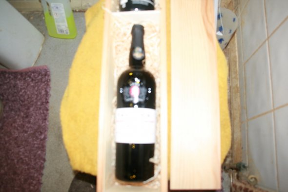 Wooden Box with Port and Ceramic Pot of  Stilton Taylors LBV 2013 