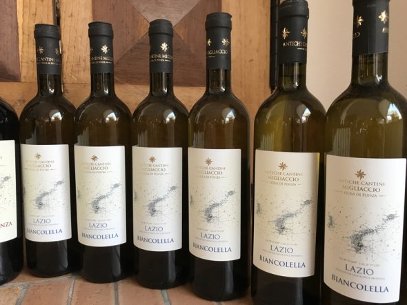 6 x Lazio Rosso IGT &ldquo;Fieno di Ponza&rdquo; 2017 &ndash; Antiche Cantine Migliaccio ~ 6 x Lazio Biancolella IGT 2017 &ndash; Antiche Cantine Migliaccio