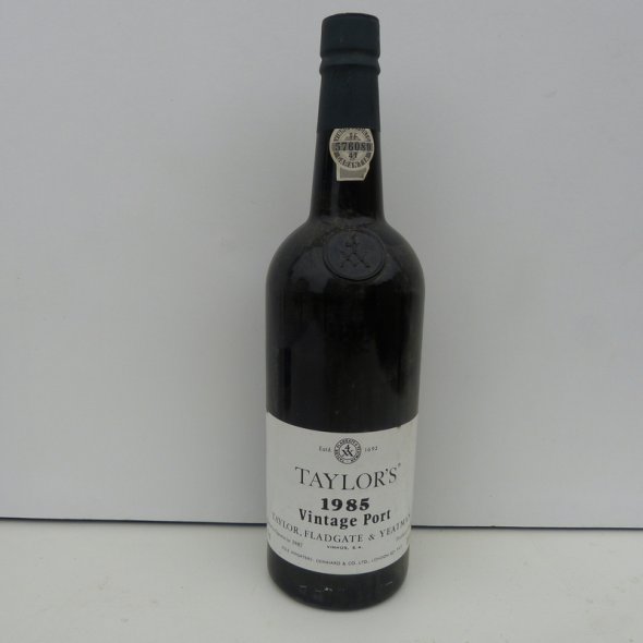 1985 TAYLOR'S Vintage Port