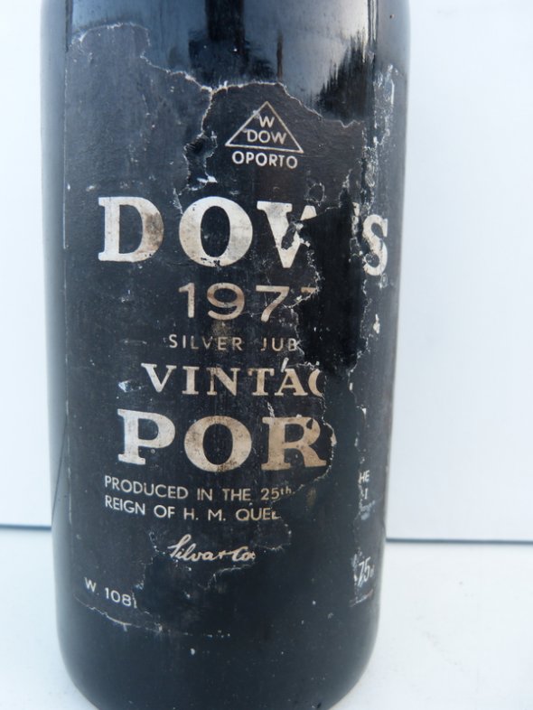 1977 DOW'S 'Silver Jubilee'  Vintage Port