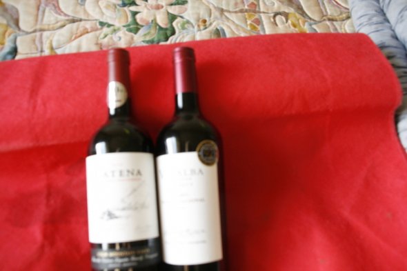 2bt Argentinian Wine Catena Cab/Sav Vinalba Malbec Both 2015