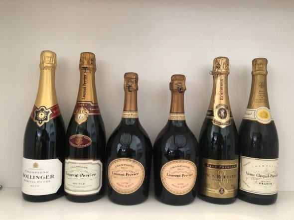 [July Lot 16] Non-Vintage Champagne Tasting Case [6 bottles]