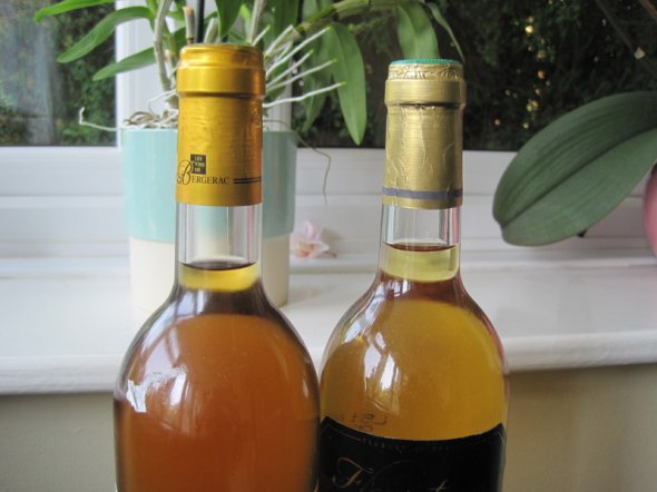 4 bottles of Monbazillac 