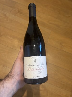 Le Clos du Caillou, Chateauneuf-du-Pape, La Reserve 94 points WA