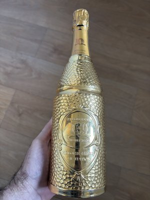 HÉLOÏSE LLORIS 24K Gold  Premier Cru Champagne
