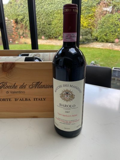 Rocche Dei Manzoni, Barolo, Cappella Santo Stefano