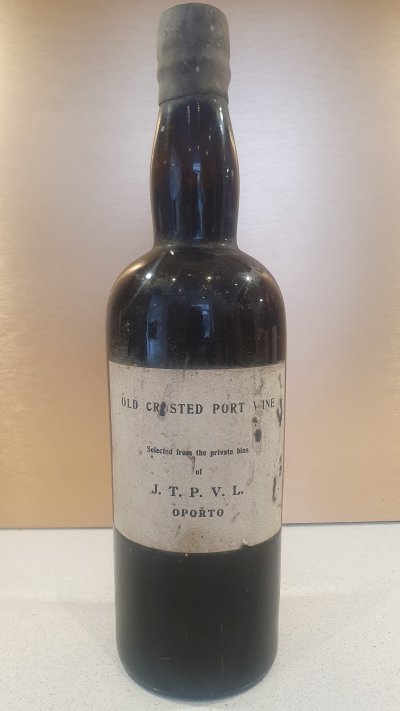 Amazing ancient Port - late 1800s/early 1900s