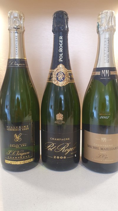 Trio of high-end vintage Champagnes 