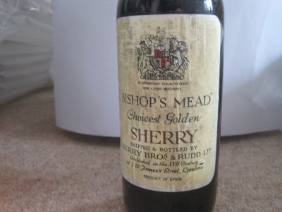 Berry Bros. & Rudd, Bishop's Mead Choicest Golden Sherry, old bottling