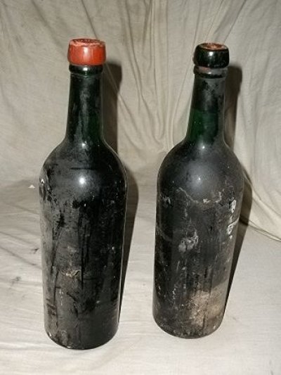 1963 Croft Vintage Port. 2 Bottles. 